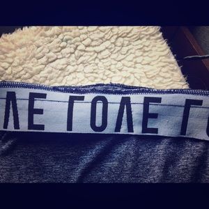 “ LOVE “ leggings !! 💖